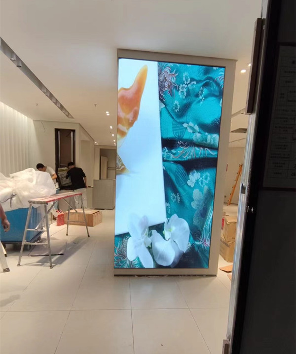 温宿商场门店转角LED显示屏